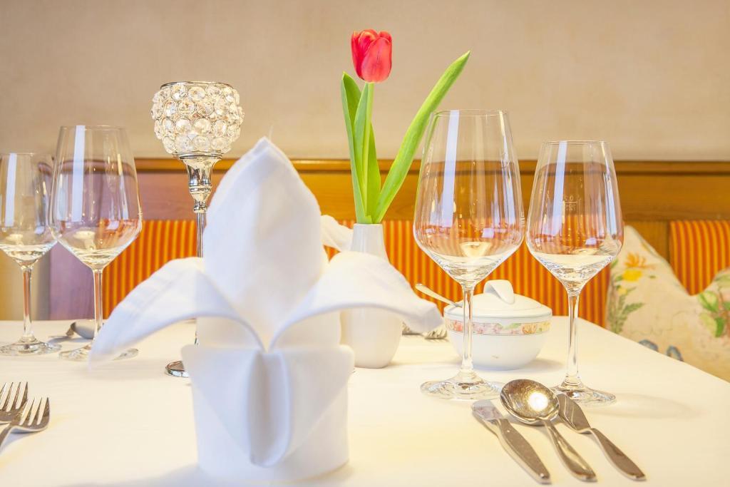 Hotel Wilder Mann Königstein in der Oberpfalz 외부 사진