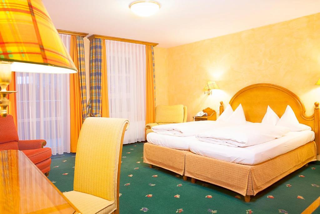 Hotel Wilder Mann Königstein in der Oberpfalz 외부 사진