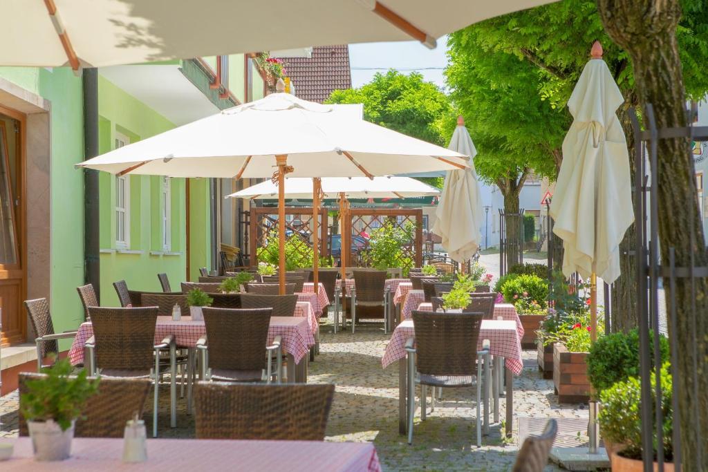 Hotel Wilder Mann Königstein in der Oberpfalz 외부 사진
